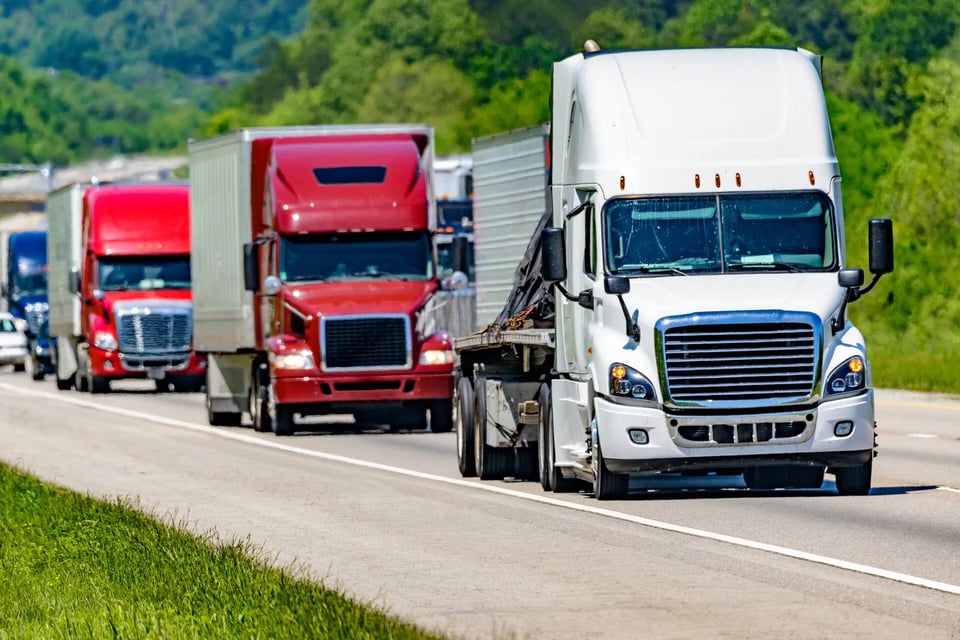 Truckload Bidding Analysis: 8 Ways Simulation Platforms Drive Profits & Optimize Carrier Networks